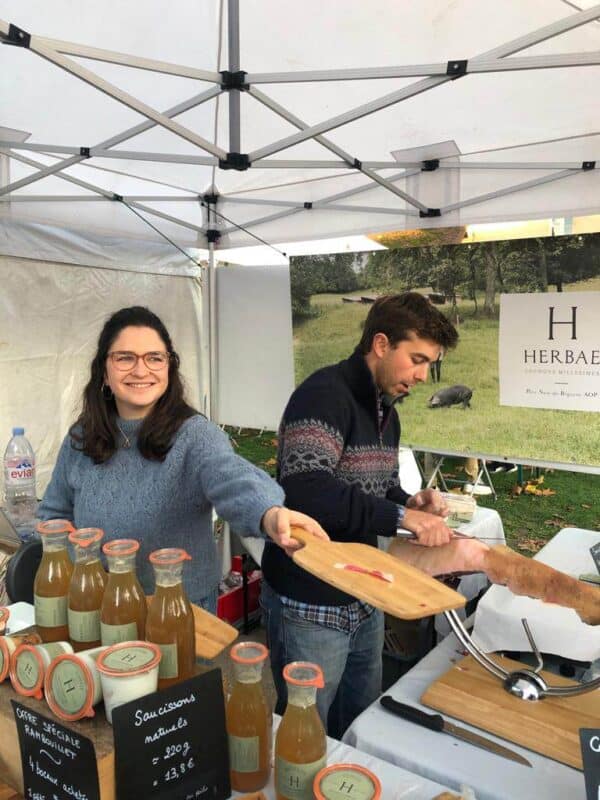 Marche-de-producteurs-_-Actualites-_-herbae-porcnoirdebigorreoap